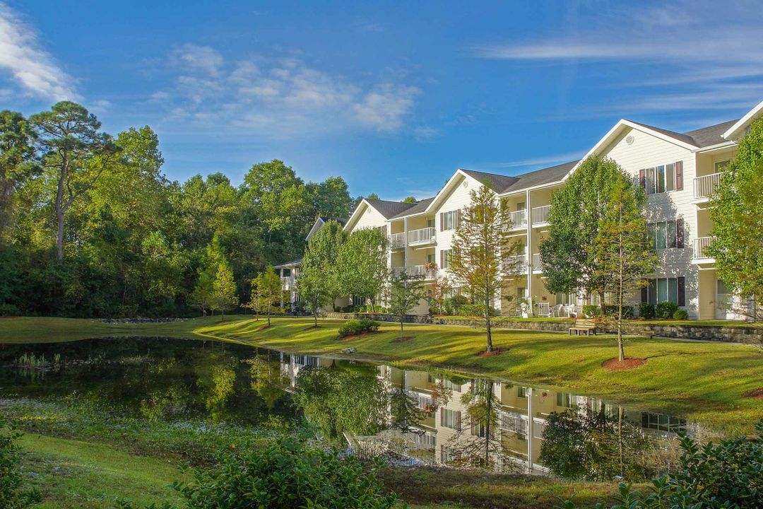 The Woods At Holly Tree Gracious Retirement Living (UPDATED) Get